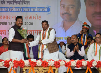 नगर निगम धमतरी में 138 साल बाद कांग्रेस की सत्ता, मुख्यमंत्री का कार्यक्रम स्थगित, लखमा मरकाम के उपस्थिति में पदभार ग्रहण