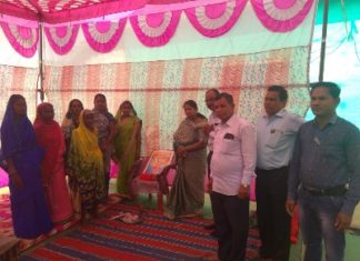 फिंगेश्वर ग्राम सरकड़ा में लोगों ने रुचि के साथ कार्यक्रम को सफलतापूर्वक संपन्न किया ।