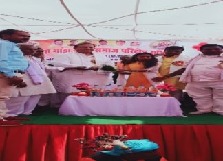 राज्यपाल पुरस्कृत कु. प्रियंका गंधर्व को भी विधायक द्वारा सम्मानित किया