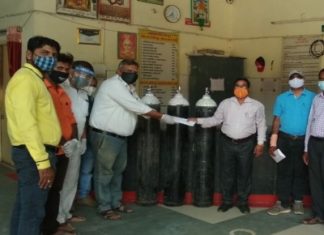 व्हाट्सएप ग्रुप से जनसेवा की कृतिमान किया साइंस ग्रुप