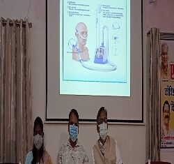 जिला में आज एक दिवसीय कार्यशाला सम्पन्न तीसरी लहर के आने से पहले तैयारी शुरू । मुख्य चिकित्सा एवं स्वास्थ्य अधिकारी डॉ . एन . आर . नवरत्न