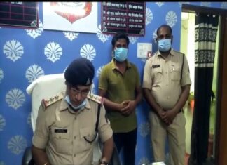 गैंग रेप के आरोपियों पुलिस ने किया गिरफ्तार