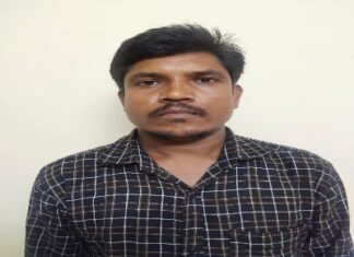 इंदागांव थाना प्रभारी ने शराब कोचिया को किया कार्यवाही