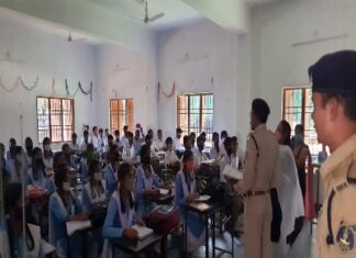 बाल सुरक्षा सप्ताह स्कूलों में विभिन्न सुरक्षा जागरूकता कार्यक्रम किया गया