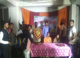 खेल एवं युवा कल्याण विभाग द्वारा ब्लाक स्तरीय महिला खेलकूद एवं युवा महोत्सव का आयोजन ग्राम खरहरी में किया गया