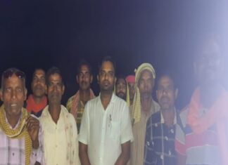 दुलना गोदाम में हेमाल एवं ठेकेदार की मीटिंग आज सफलता पूर्वक सम्पन्न हुई