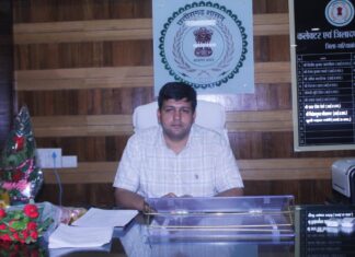 गरियाबंद- जिले में नवनियुक्त कलेक्टर प्रभात मलिक ने संभाला पदभार