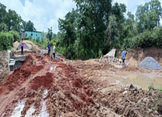 केशोडार नाला बना भ्रष्टाचार का शिकार फारेस्ट विभाग द्वारा लीपापोती, आम जनता परेशान आवगमन प्रभावित