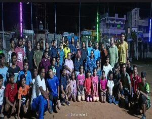 जनप्रतिनिधि एवं समाज सेवक , व्यापारी द्वारा खेल प्रेमियों को को दीया स्थान गांधी मैदान