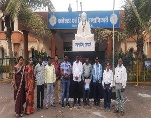 सर्व आदिवासी समाज द्वारा आरक्षण रोस्टर का पालन करते हुए भर्ती प्रक्रिया किया जाए जिलाधीश को ज्ञापन सोपे