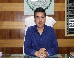 नवनियुक्त कलेक्टर आकाश छिकारा ने संभाला पदभार