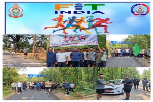 फिट इंडिया पहल के तहत गरियाबंद पुलिस के जवानों के द्वारा आज 10 km का दौड़ लगाए।