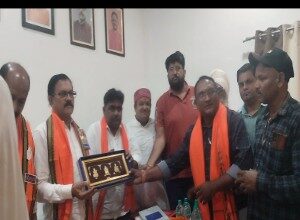 गरियाबंद दौरे का उद्देश्य सहकारिता व्यवस्था मजबूत करना और किसानों की समस्याएं जानना- निरंजन सिन्हा